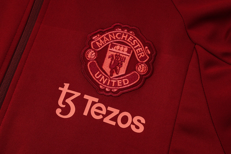 Conjunto de Treino Manchester United 23/24 Vermelho - Blusa e Calça