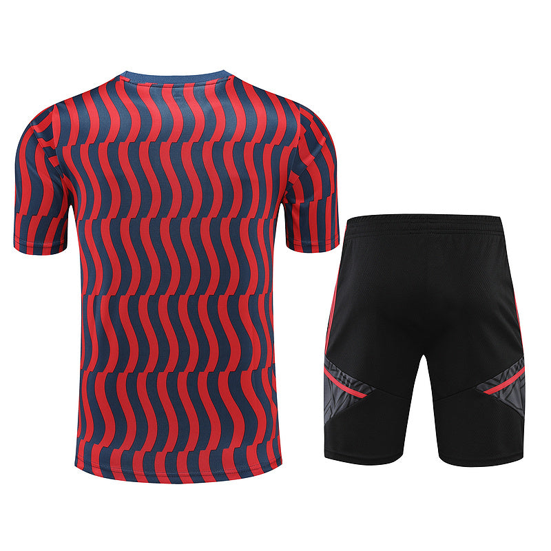 Kit Treino Bayern I 23/24 - Vermelho