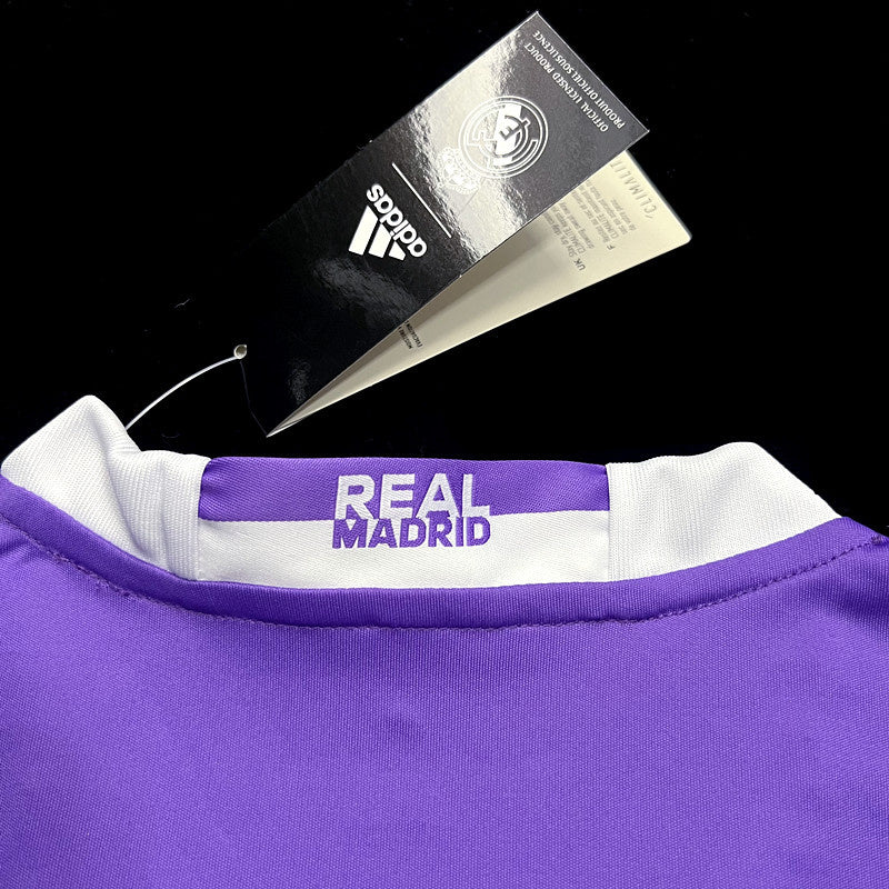 Camisa Retro Real Madrid 2016/2017 Away Roxo