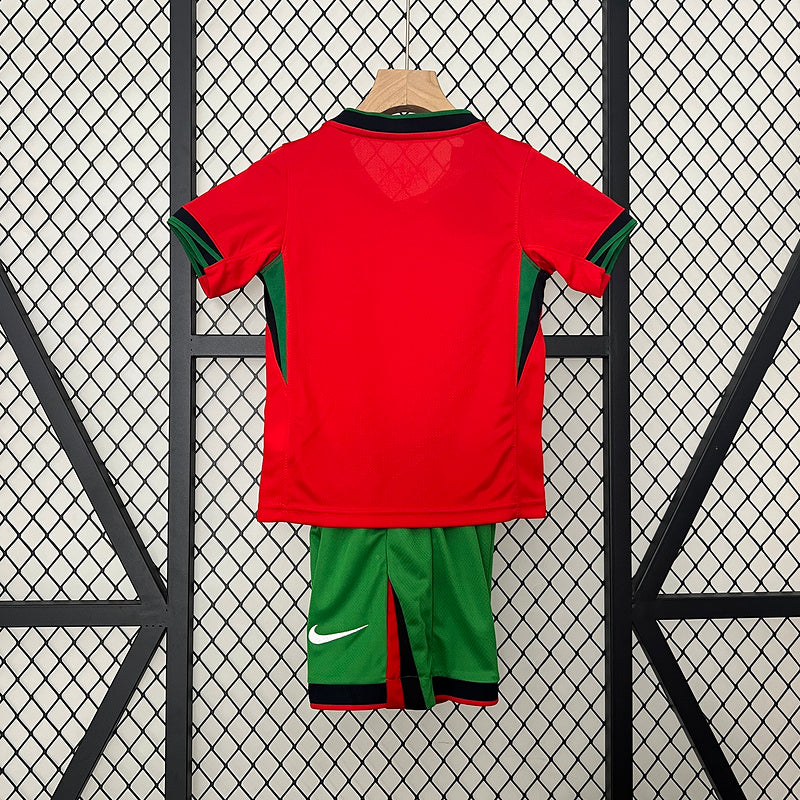 Kit Infantil Portugal Away 24/25 Nike Vermelho