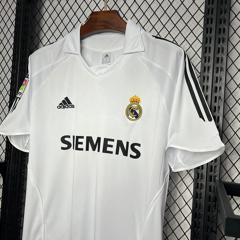 Camisa Retro Real Madrid 2005/2006 Home Branco