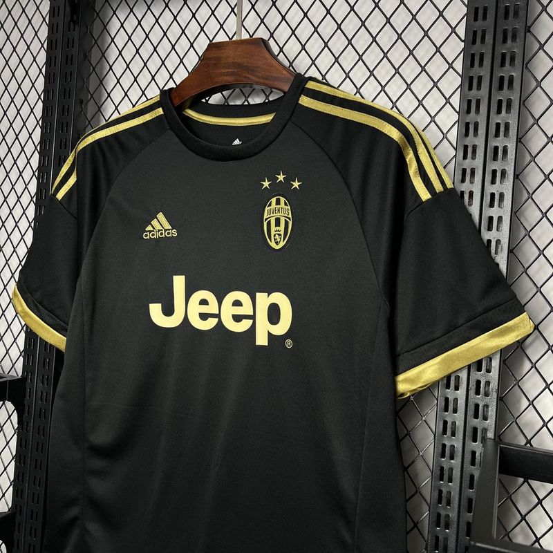 Camisa Retro Juventus 2015/2016 Preto Away