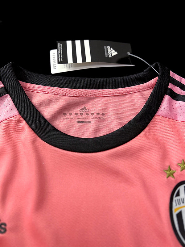 Camisa Retro Juventus 2015/2016 Away Rosa