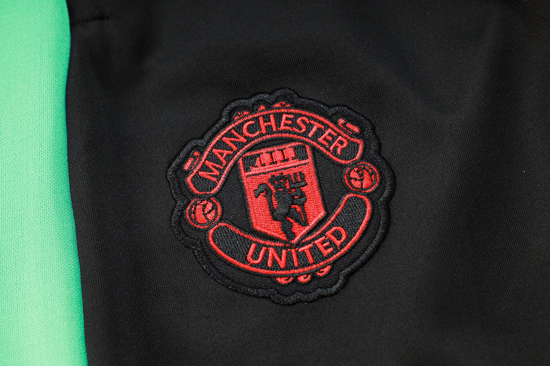 Conjunto de Treino Manchester United 23/24 Preto - Blusa e Calça