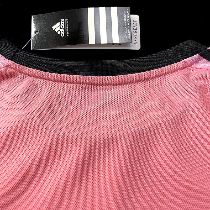 Camisa Retro Juventus 2015/2016 Away Rosa