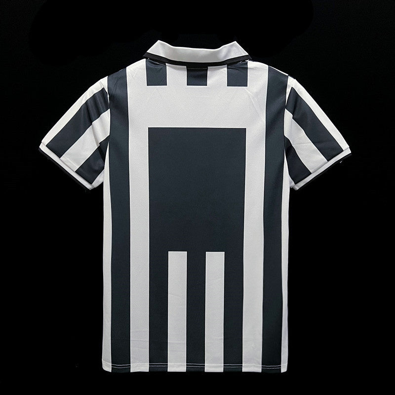 Camisa Retro Juventus 1995/1997 Home