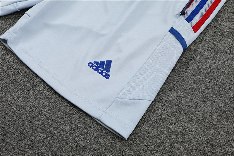 Kit Camisa e Short Olympique Lyonnais 22/23